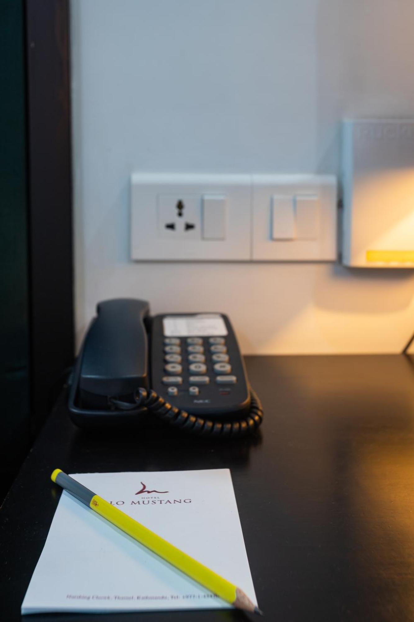 Hotel Lo Mustang Kathmandu Luaran gambar